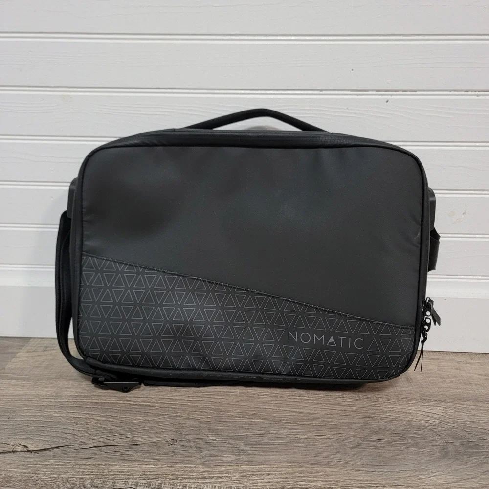 NOMATIC Laptop Work Bag w/ Glasses Case Adjustable Shoulder Sling Strap Black
